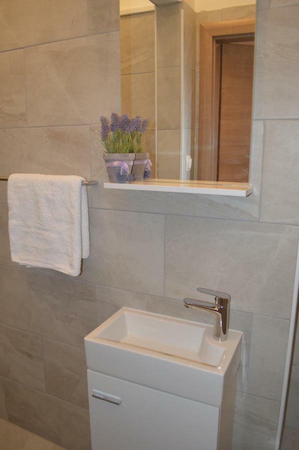 Appartement & Porto *